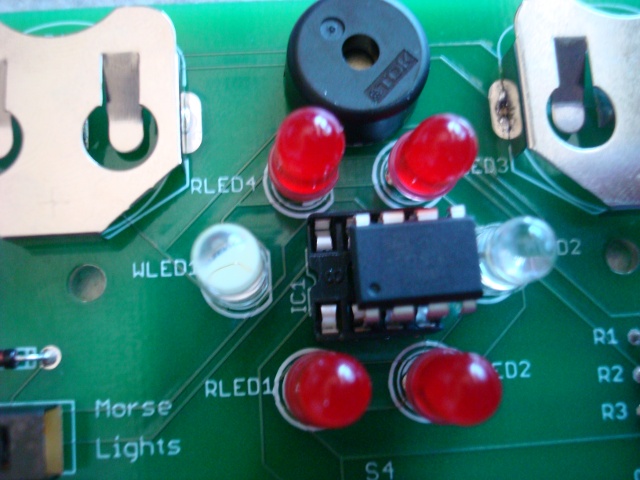 A picture of the dimple on the IC.
